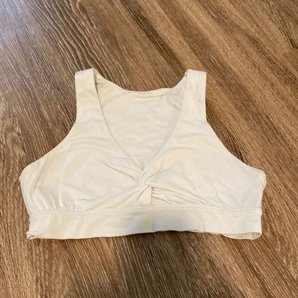 aerie Other - Aerie, white bralette, twist in the front